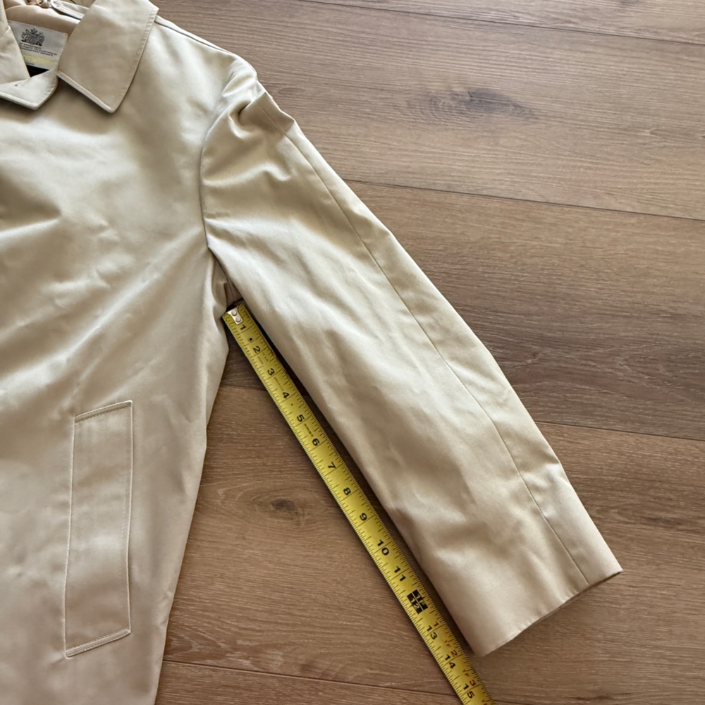 Vintage Aquascutum London Men's Beige Trench Coat - Picture 11 of 11